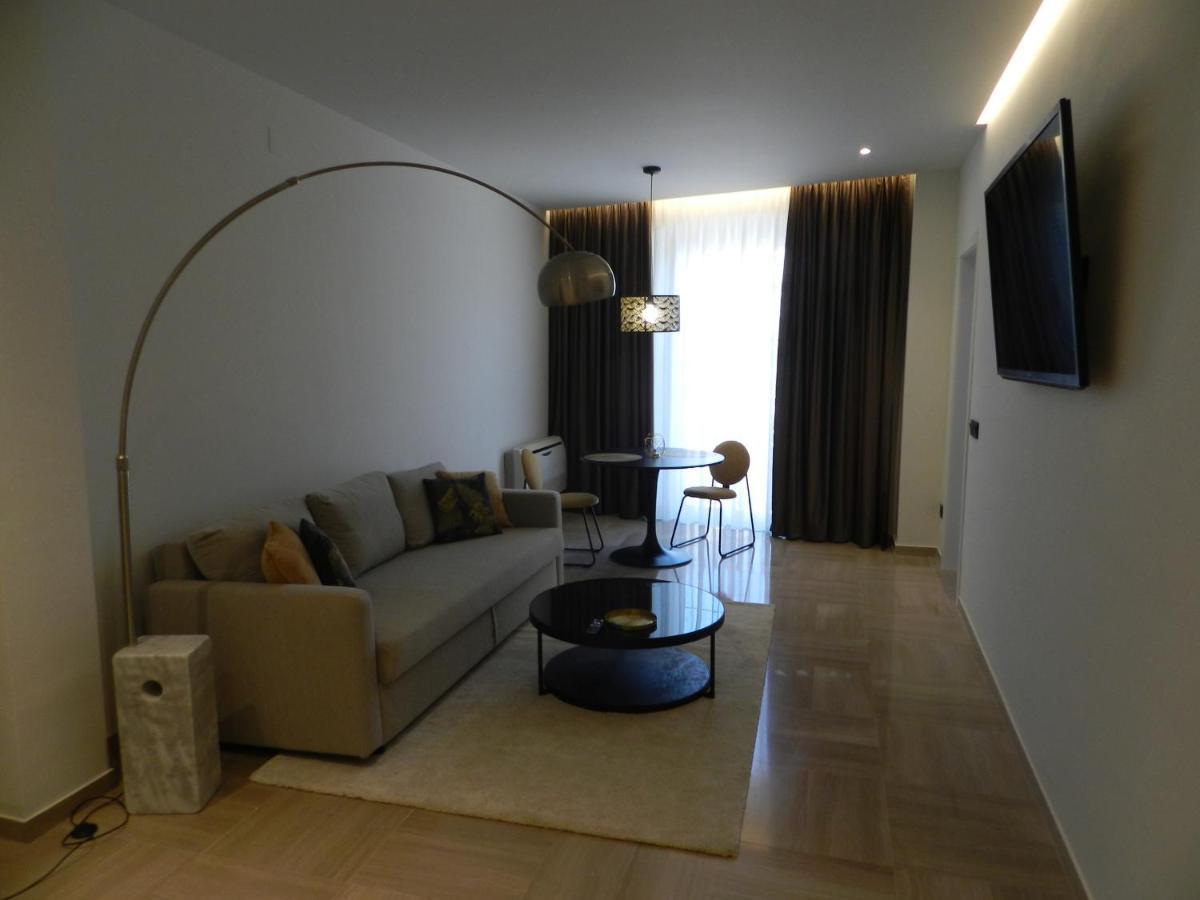 Hotel Manel Martorell Exteriör bild