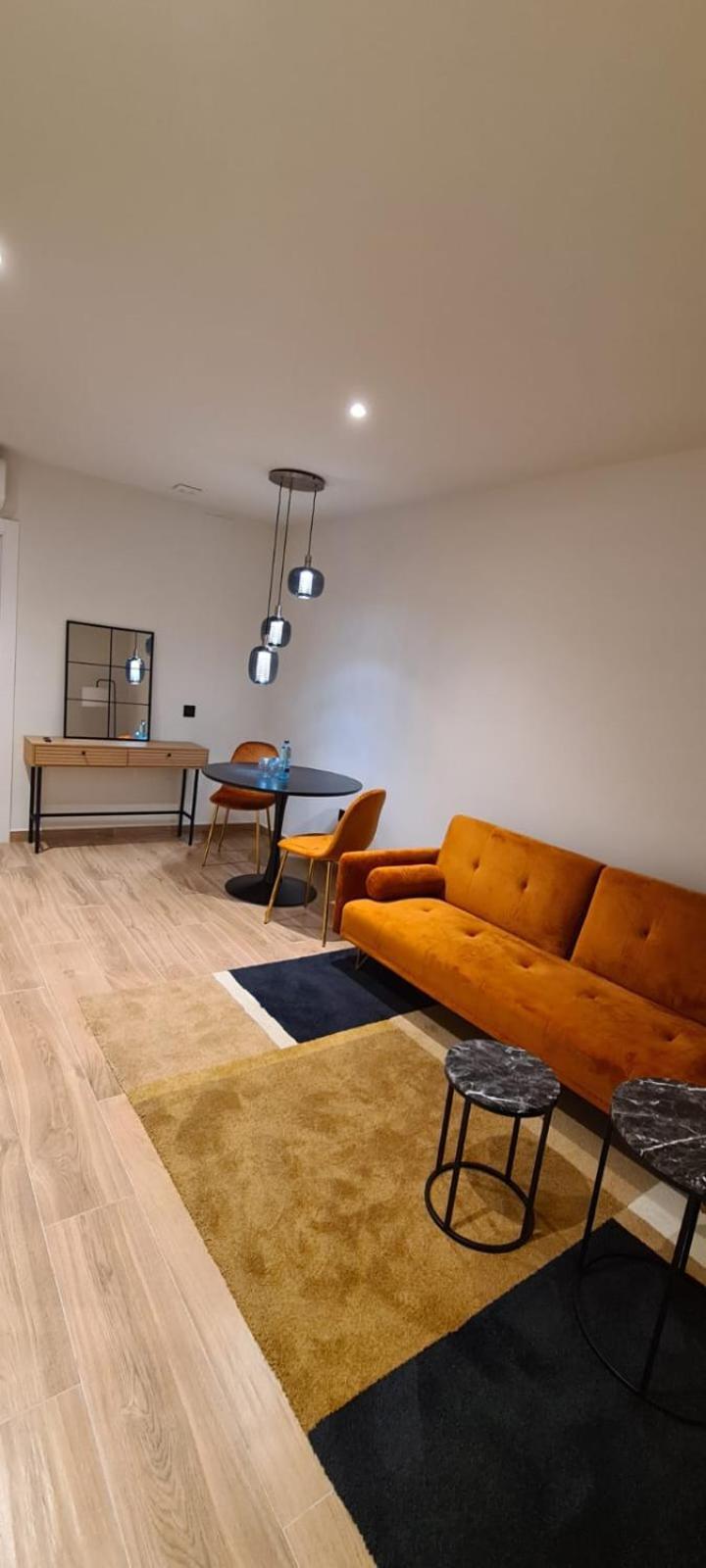 Hotel Manel Martorell Exteriör bild
